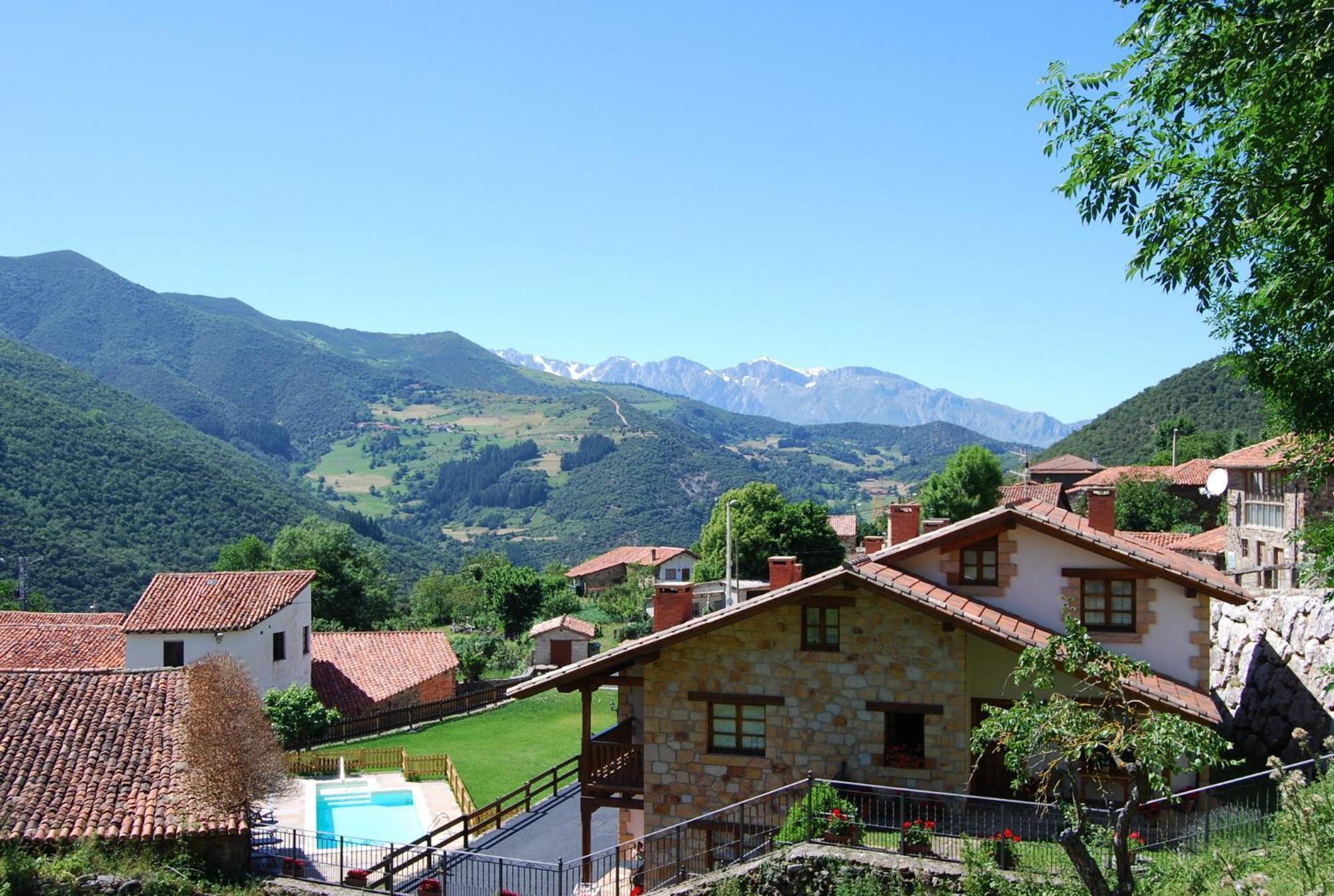 Casa Rural Los Llares Lerones Exterior foto
